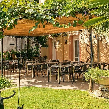 Hotel Restaurant Les Touristes ヴァル・レ・バン エクステリア 写真